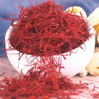 تصویر 4 از زعفران کادویی شیک مناسب هدیه‌ های خاص